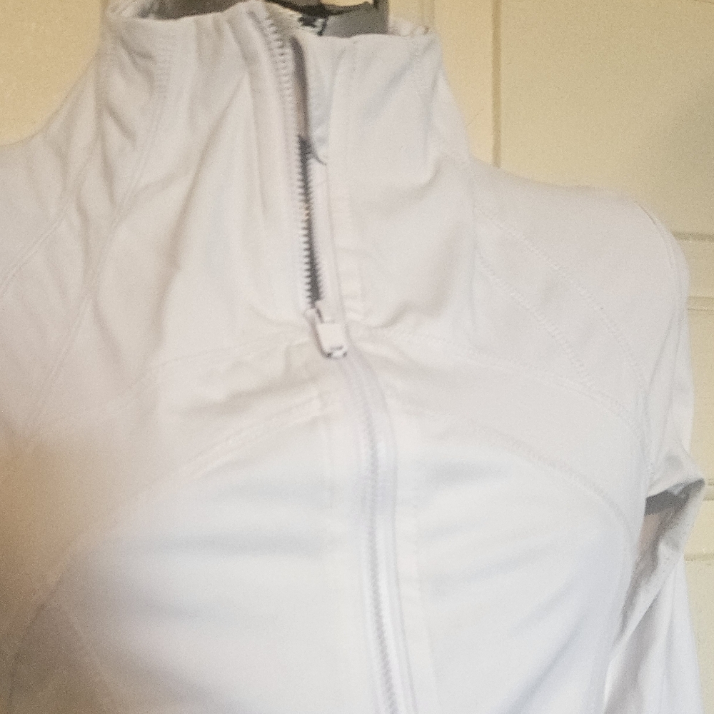 LULULEMON Define Jacket - image 8